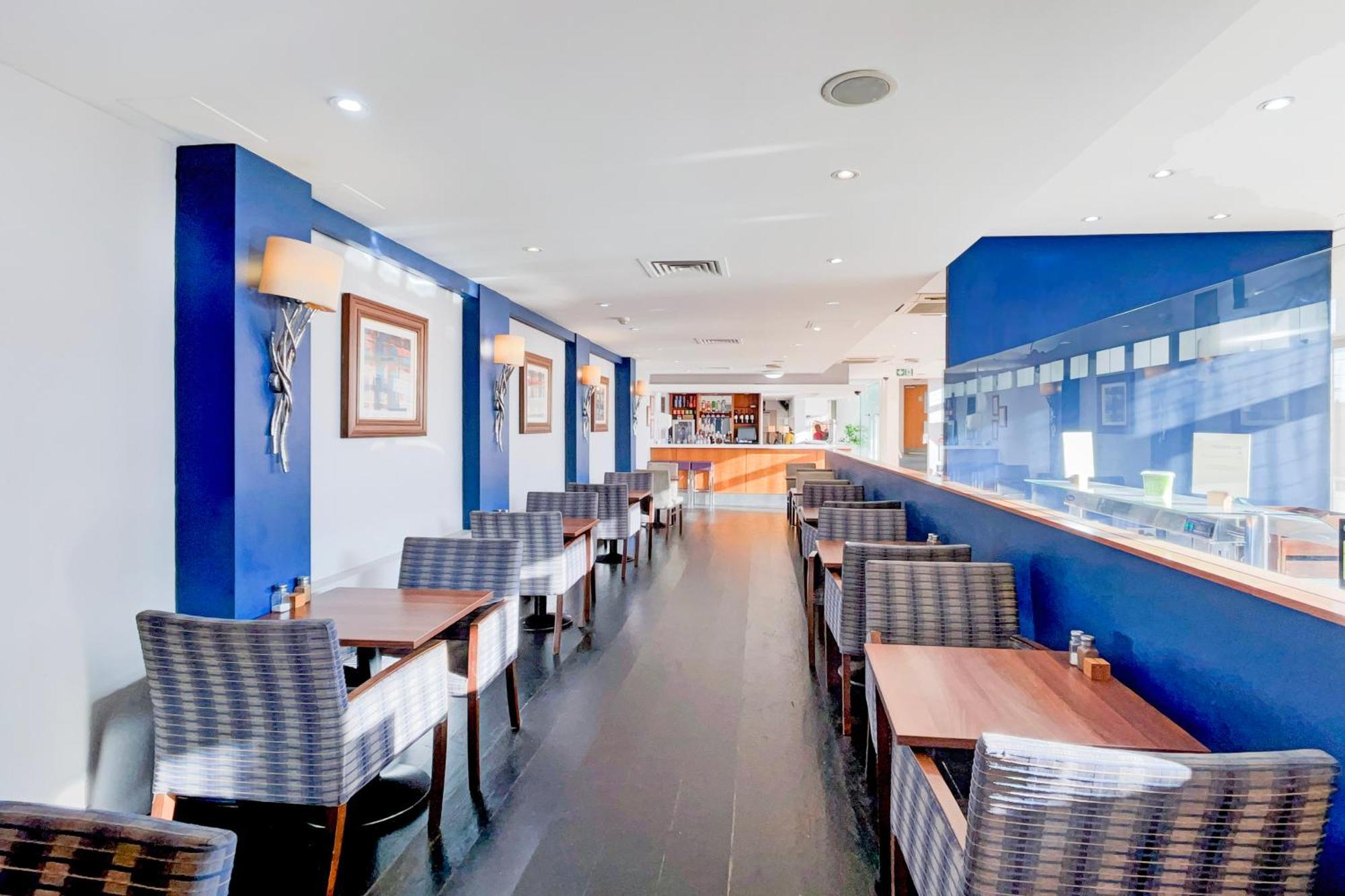 Belvilla Crewe City Centre Hotel Lifestyle Exteriér fotografie